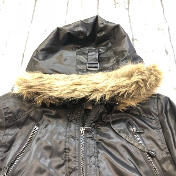 Women cold weather black hooded  coat, size Small - Picture 2 of 5